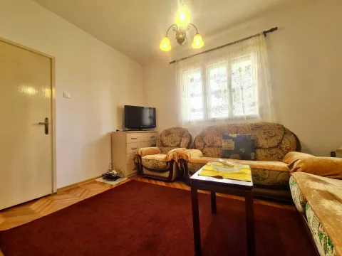 Rent, two bedroom apartment, 60m², Tološi, Podgorica - image 2