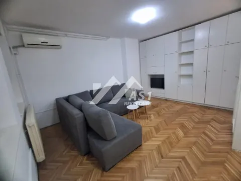 Rent, one bedroom apartment, 37m², Bulevar Oslobodjenja, Novi Sad Sve Podlokacije - image 2