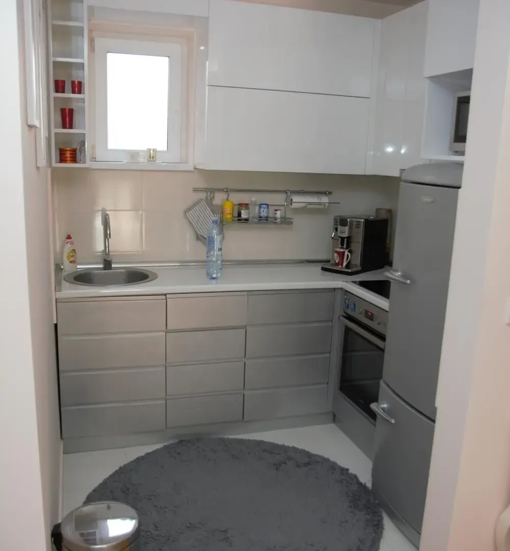 Sale, two bedroom apartment, 64m², Kluz, Zvezdara Sve Podlokacije