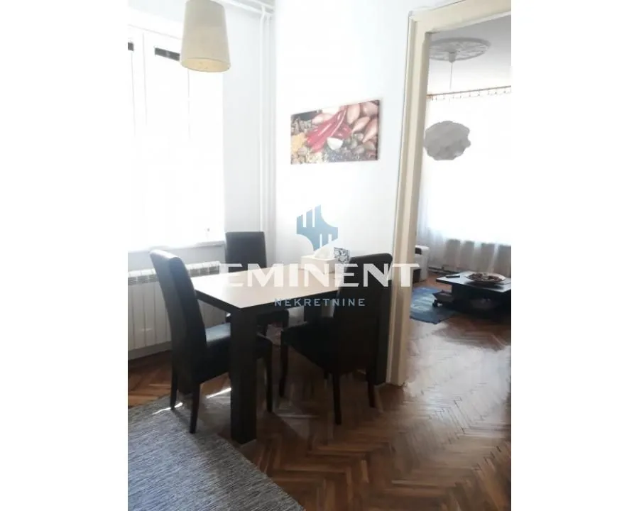 Rent, two bedroom apartment, 41m², Kalenić Pijaca, Vračar Sve Podlokacije