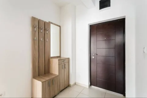 Izdavanje, jednosoban stan, 47m², Bečići, Budva - image 7