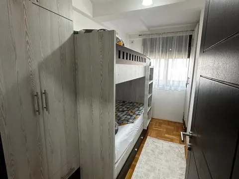 Izdavanje, dvosoban stan, 65m², Zagorič, Podgorica - image 3