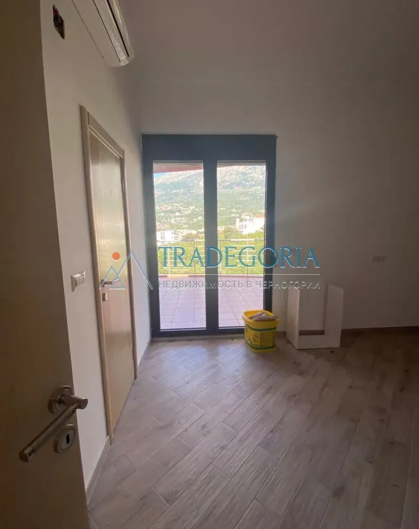 Prodaja, trosoban stan, 227m², Dobra Voda, Bar