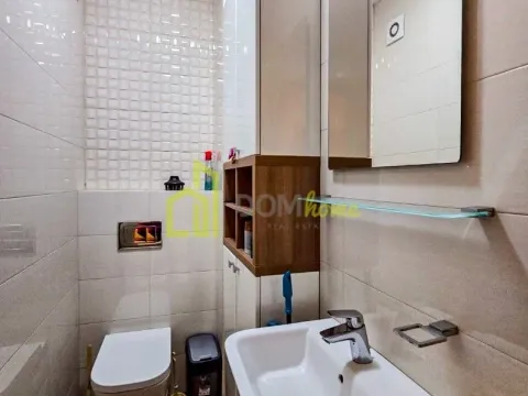 Prodaja, dvosoban stan, 71m², City Kvart, Podgorica - image 11