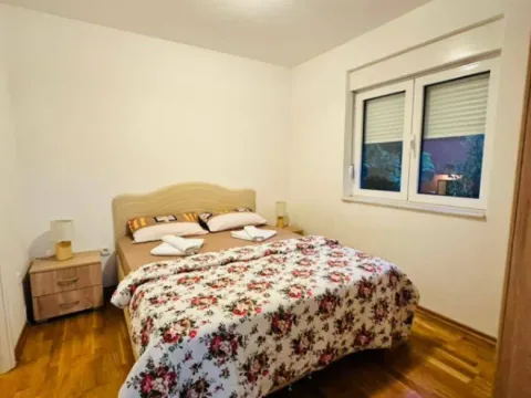 Rent, apartment, 70m², Budva, Crna Gora - image 4
