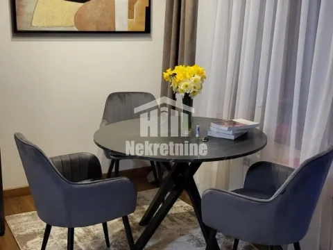 Izdavanje, trosoban stan, 73m², Banovo Brdo, Beograd - image 11
