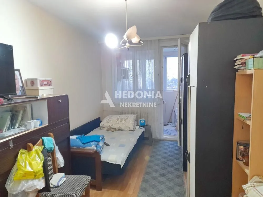 Prodaja, trosoban stan, 78m², Zemun Sve Podlokacije, Beograd