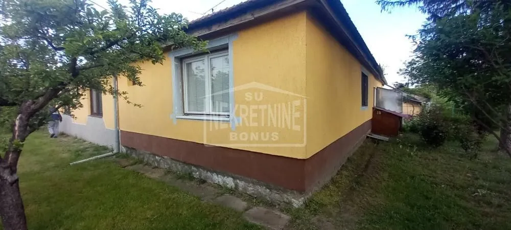 Prodaja, kuća, 178m², Verušić, Subotica