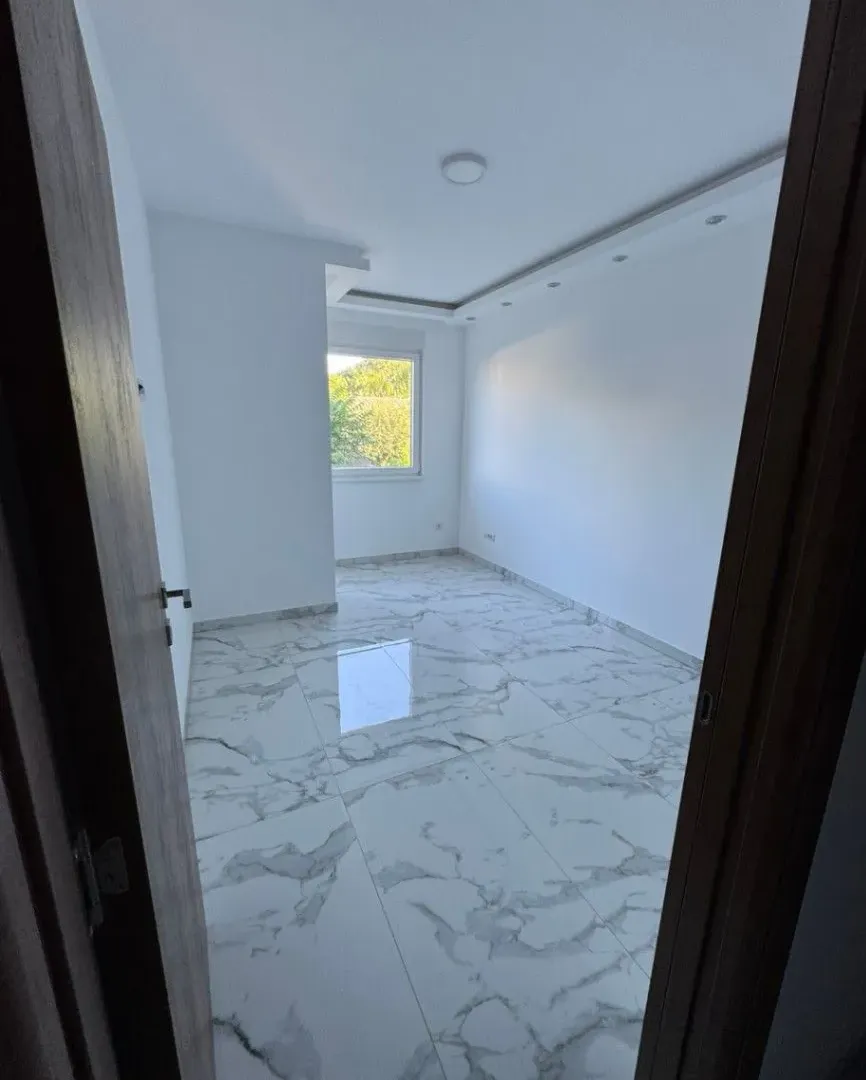 Prodaja, četvorosoban stan, 111m², Nova Pazova, Stara Pazova