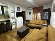 Izdavanje, dvosoban stan, 56m², Tuški Put, Podgorica - image 1