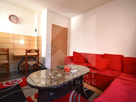 Rent, house, 45m², Stari Aerodrom, Podgorica - image 3