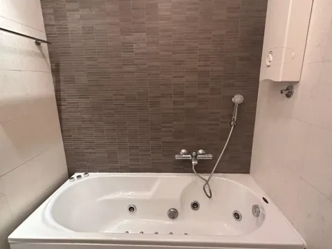 Prodaja, četvorosoban stan, 97m², Crveni Krst, Beograd - image 10