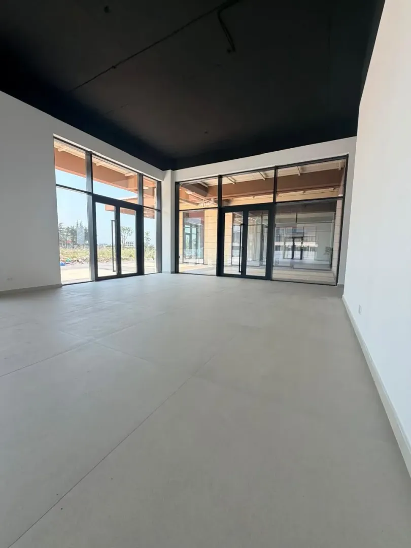 Rent, office space, 100m², City Kvart, Podgorica