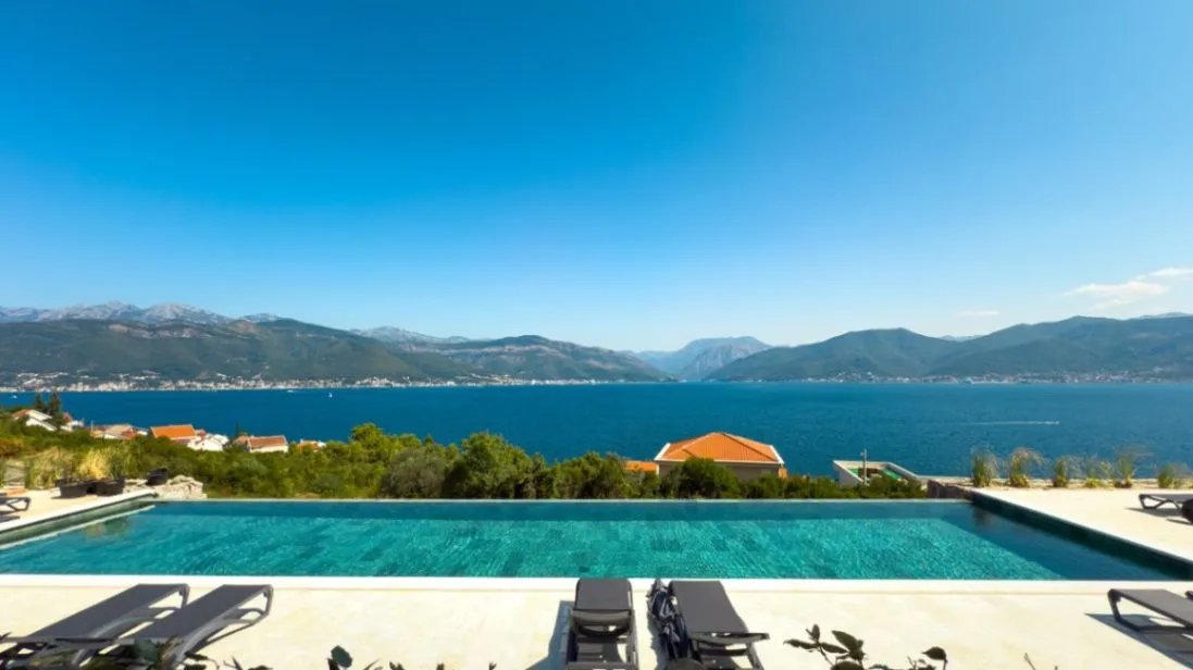 Prodaja, trosoban stan, 119m², Kotor, Crna Gora