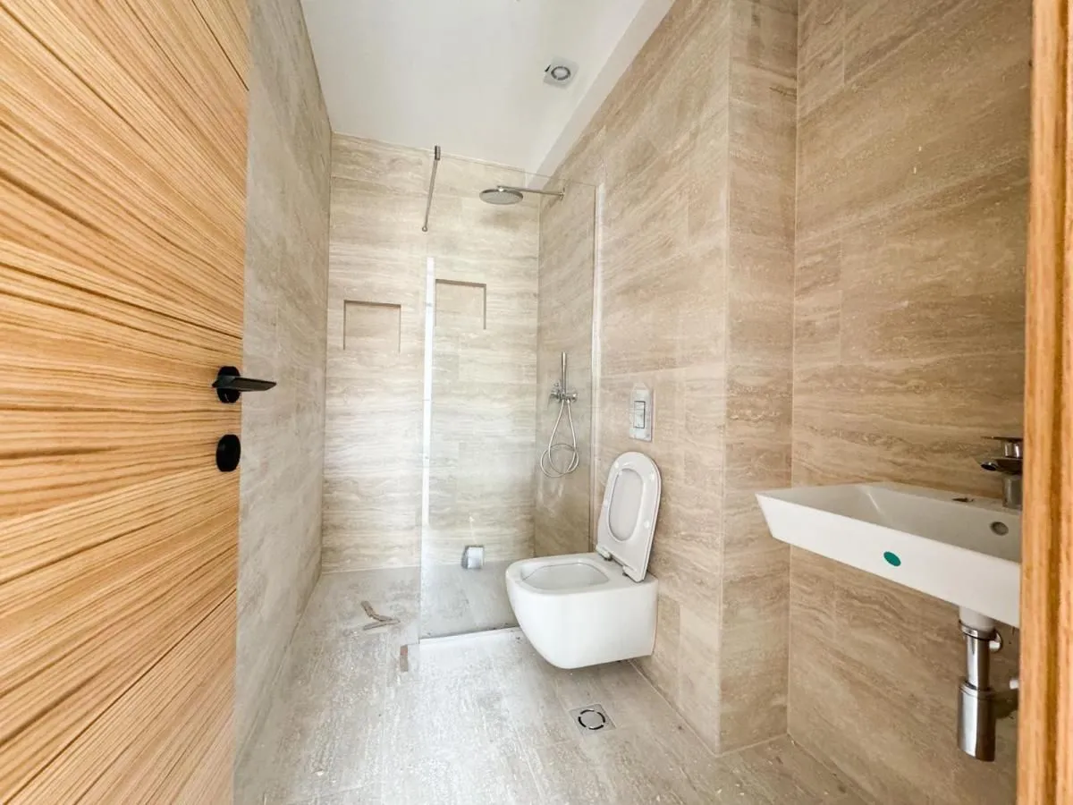 Prodaja, garsonjera, 174m², Podgorica, Crna Gora