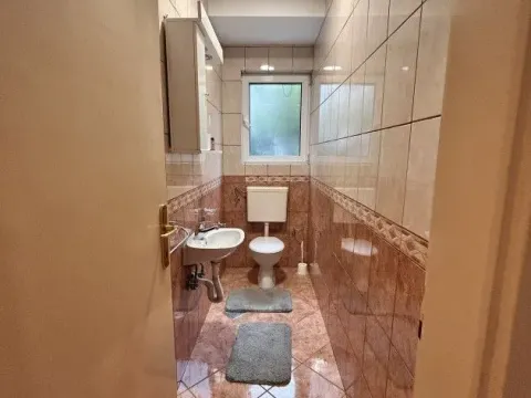 Izdavanje, dvosoban stan, 80m², Tivat, Crna Gora - image 7