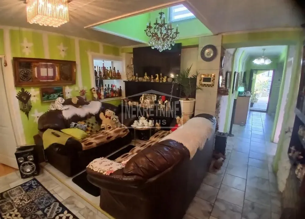 Sale, house, 143m², Ker, Subotica