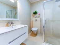 Prodaja, trosoban stan, 127m², Petrovac, Budva - image 8