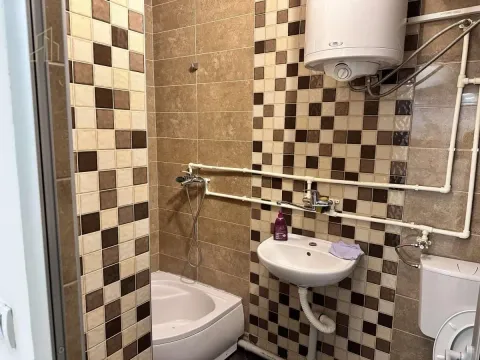 Prodaja, poslovni prostor, 140m², Kalenić Pijaca, Vračar Sve Podlokacije - image 9