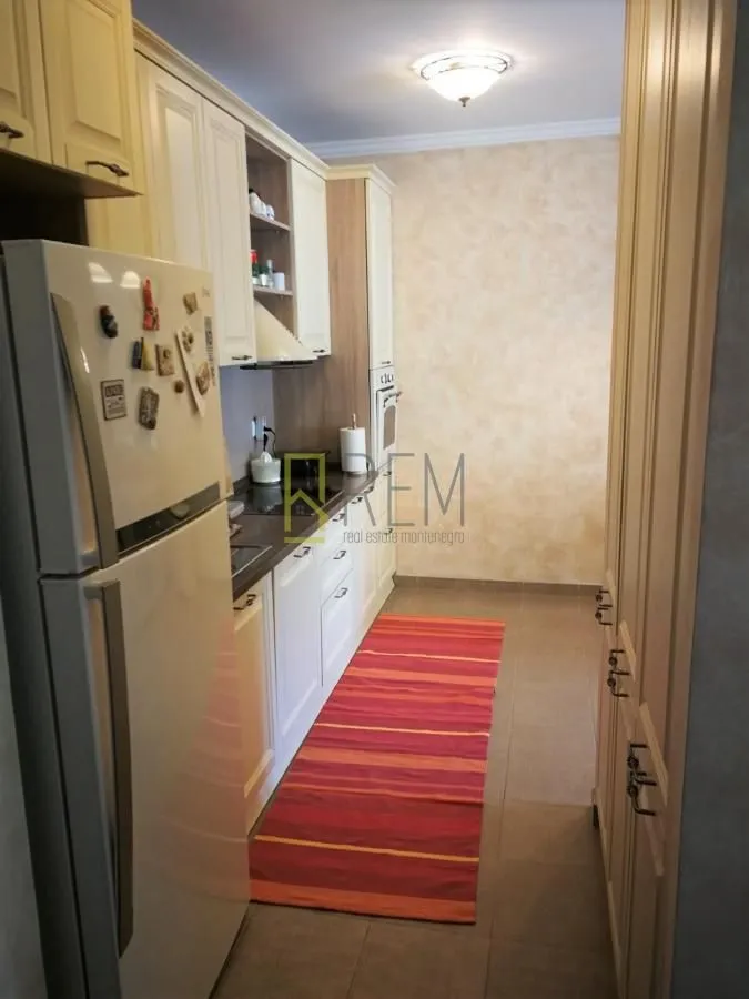 Prodaja, dvosoban stan, 85m², Stara Varoš, Podgorica