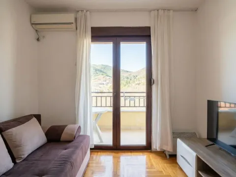 Sale, two bedroom apartment, 42m², Budva, Crna Gora - image 7