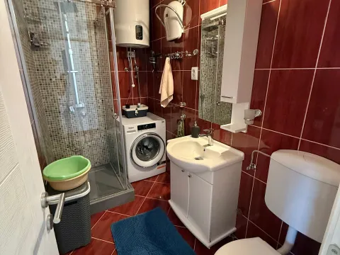 Rent, three bedroom apartment, 80m², Autobuska stanica, Podgorica - image 10