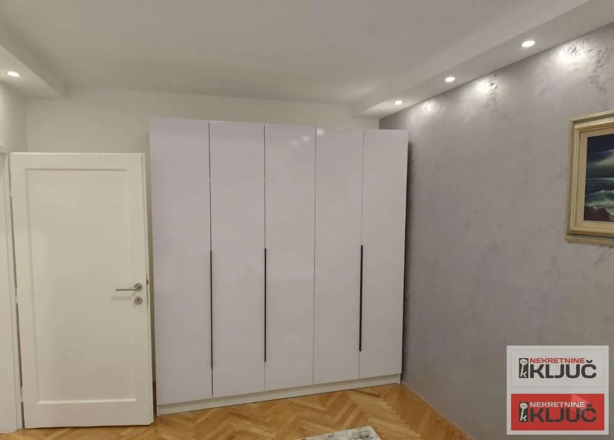 Izdavanje, dvosoban stan, 50m², Spens, Novi Sad Sve Podlokacije