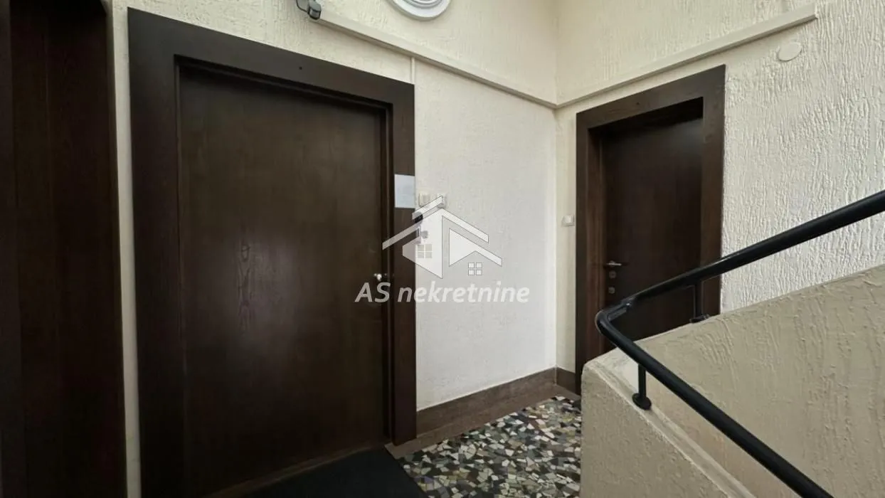 Rent, apartment, 223m², Kalenić Pijaca, Vračar Sve Podlokacije