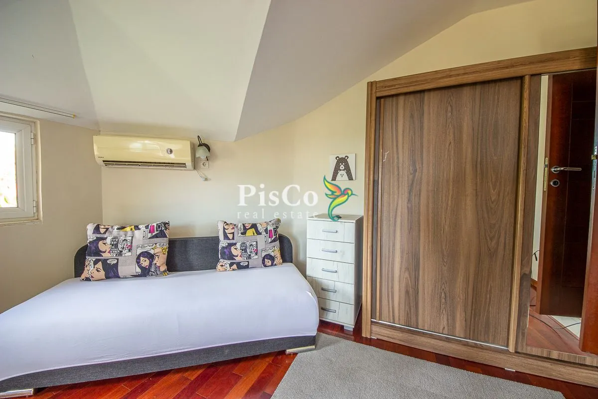 Rent, house, 210m², Donja Gorica, Podgorica