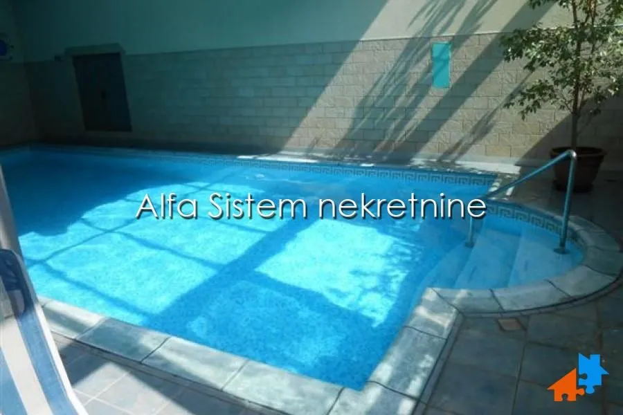 Izdavanje, kuća, 400m², Voždovac Sve Podlokacije, Beograd