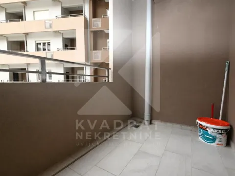 Izdavanje, jednosoban stan, 49m², Central Point, Podgorica - image 13