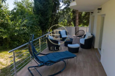 Sale, house, 220m², Alibegovac, Petrovaradin - image 9