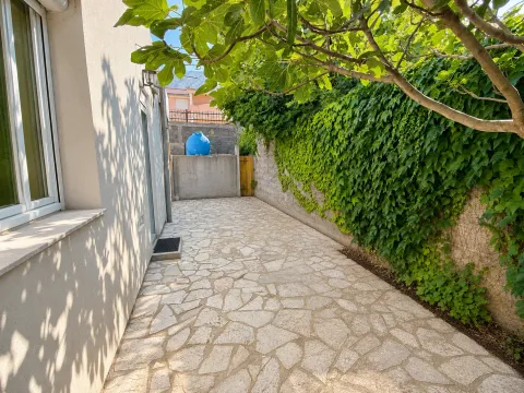 Prodaja, kuća, 101m², Dobre Vode, Bar - image 4