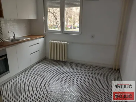 Prodaja, jednosoban stan, 31m², Bulevar Oslobodjenja, Novi Sad Sve Podlokacije - image 3