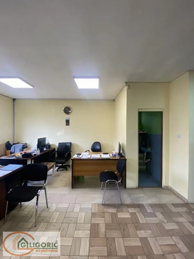 Rent, office space, 120m², Mali Mokri Lug, Zvezdara Sve Podlokacije
