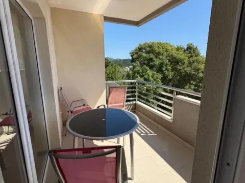 Sale, two bedroom apartment, 79m², Petrovac, Budva - image 3