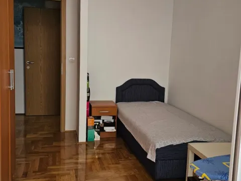 Prodaja, dvosoban stan, 76m², Centar, Bar - image 14
