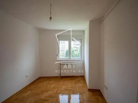 Prodaja, četvorosoban stan, 101m², Voždovac Sve Podlokacije, Beograd - image 7
