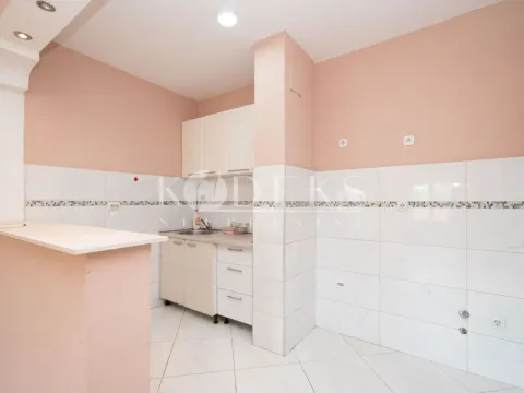 Rent, two bedroom apartment, 69m², Ljubović, Podgorica - image 2