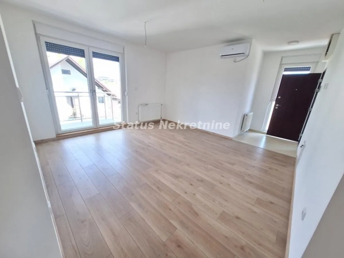 Izdavanje, trosoban stan, 60m², Telep, Novi Sad Sve Podlokacije