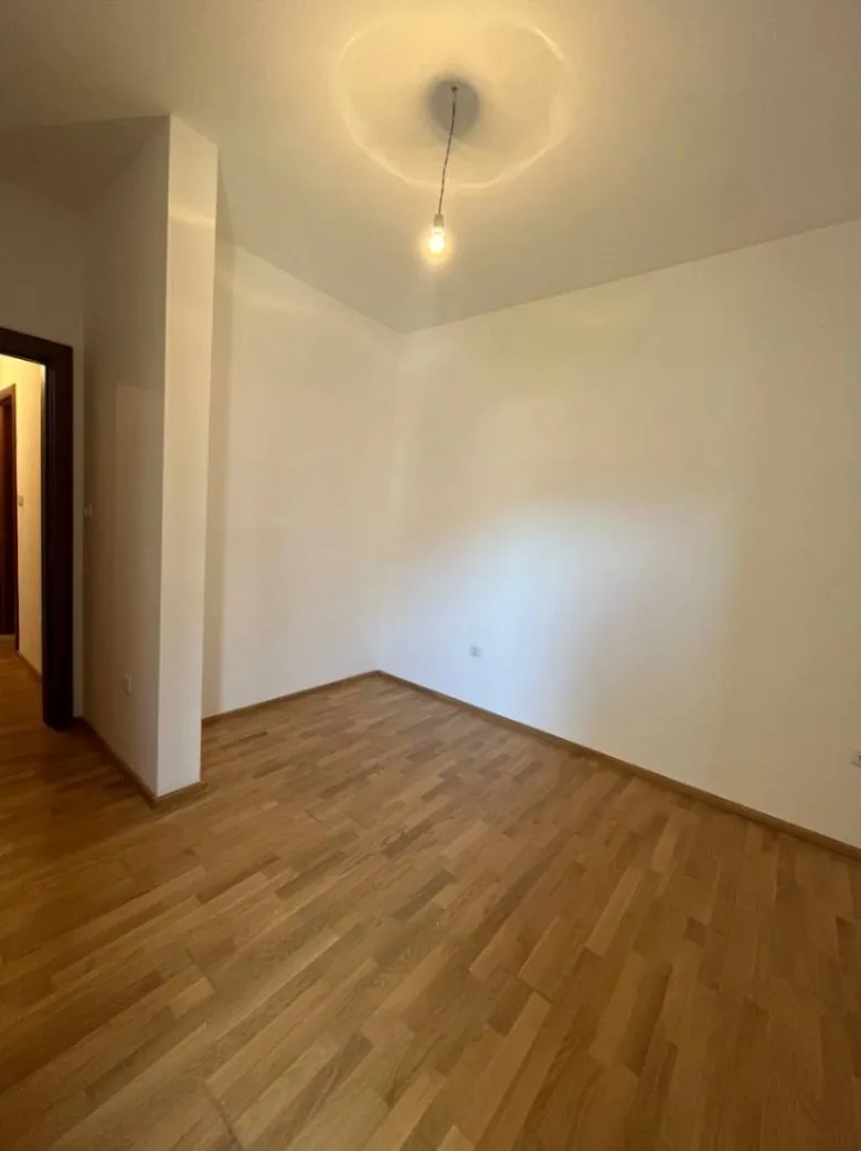 Prodaja, trosoban stan, 94m², Rozino, Budva