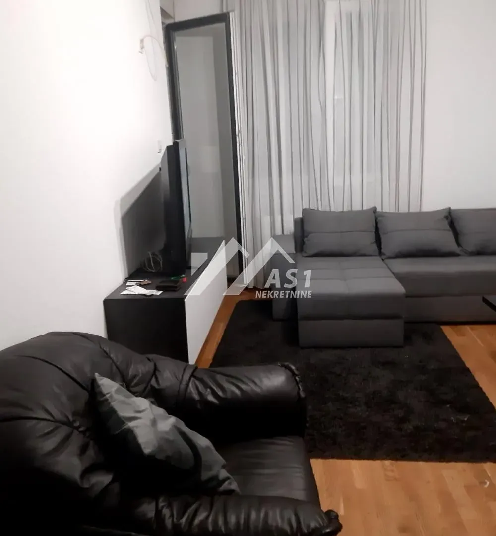 Izdavanje, jednosoban stan, 41m², Podbara, Novi Sad Sve Podlokacije