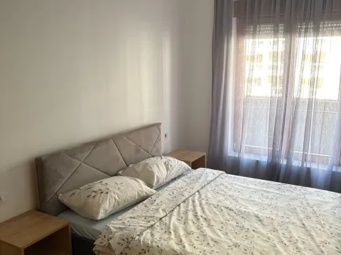 Izdavanje, jednosoban stan, 50m², Master Kvart, Podgorica - image 7