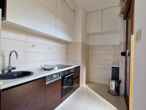 Prodaja, trosoban stan, 152m², Petrovac, Budva - image 5