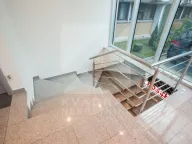 Izdavanje, poslovni prostor, 214m², Autobuska stanica, Podgorica - image 6