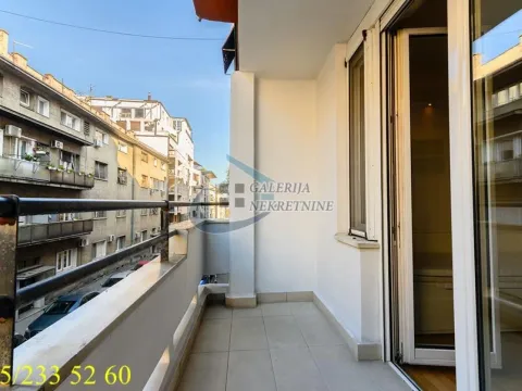 Prodaja, četvorosoban stan, 105m², Vračar Sve Podlokacije, Beograd - image 20