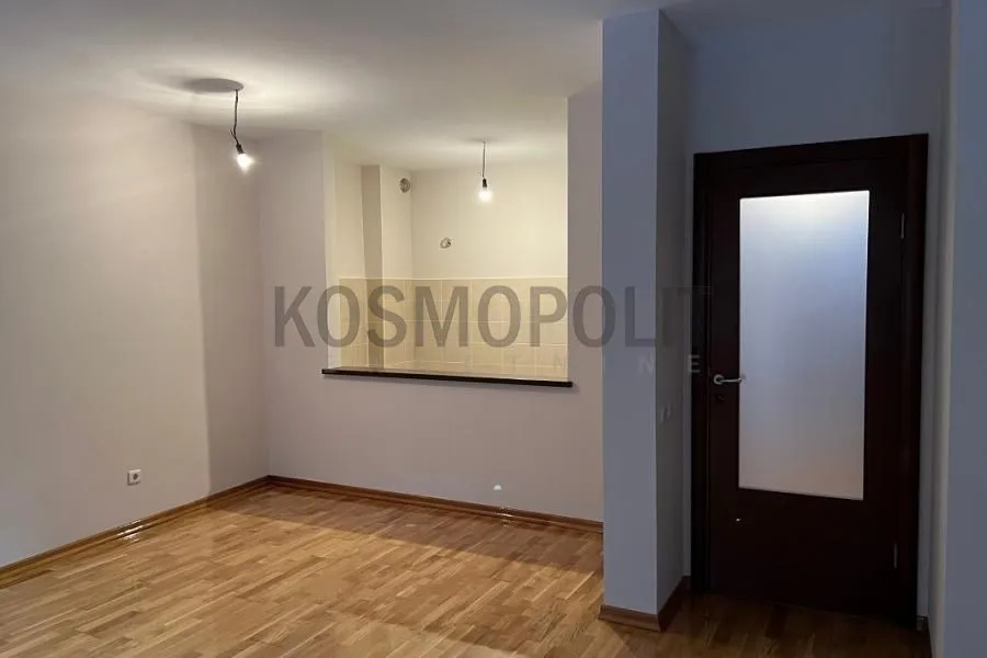 Sale, three bedroom apartment, 74m², Vračar Hram, Vračar Sve Podlokacije
