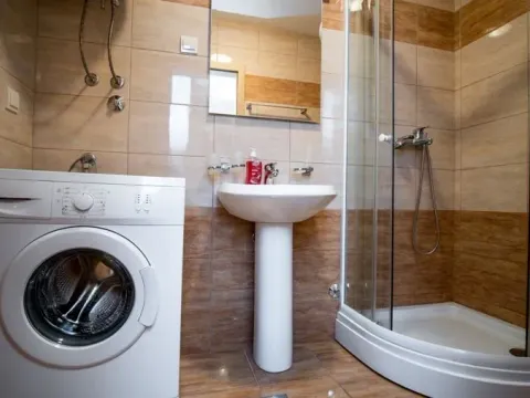 Rent, one bedroom apartment, 40m², Centar, Budva - image 9