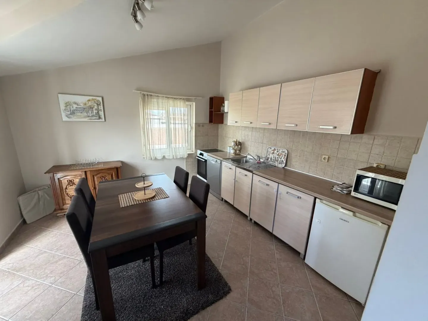 Rent, one bedroom apartment, 70m², Zabjelo, Podgorica