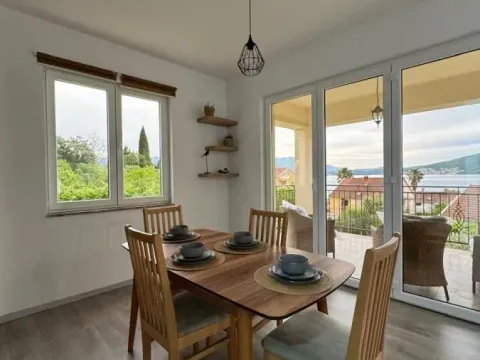 Prodaja, dvosoban stan, 85m², Đenovići, Herceg Novi - image 5